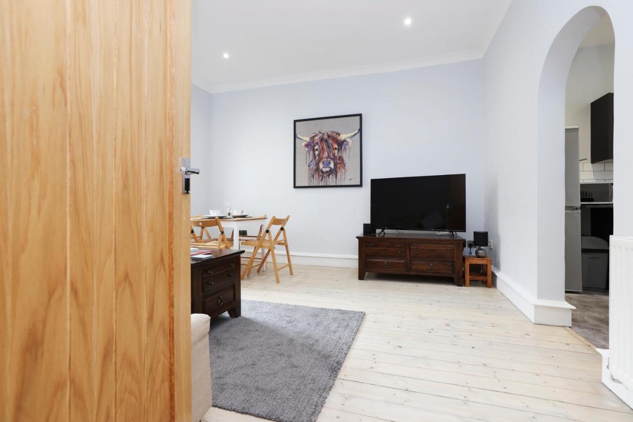 Stunning 2 Bed Apt Nr The Royal Mile & The Castle Edinburg Exteriör bild